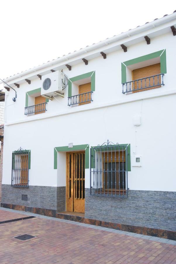 Pensjonat Casa Felix Segura de la Sierra Zewnętrze zdjęcie